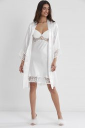 Saten Dantelli Gecelik & Sabahlık Takım thumbnail 1