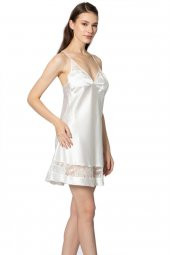 Saten Dantelli Gecelik & Sabahlık Takım thumbnail 3