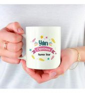 Kişiye Özel Öğretmenler Günü Yılın Öğretmeni Baskılı Porselen Beyaz Kupa Bardak HK2318 thumbnail 1