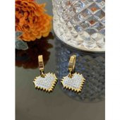 Aksesuar Çarşisi Kalp Tasarımlı Zirkon Taşlı Özel Seri Küpe thumbnail 3