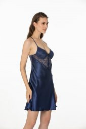 Saten Dantelli Gecelik & Sabahlık Takım thumbnail 3