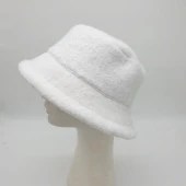 Beyaz Renk Kıvırcık Kumaş Bayan Yuvarlak Şapka thumbnail 1