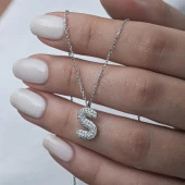 Gümüş Rodyum Kaplama Taşlı Harf Kolye - 11