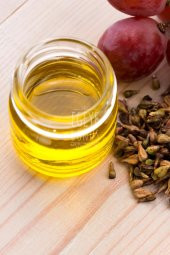 Soğuk Sıkım Saf Üzüm Çekirdeği Yağı - 20 Ml. (Aromatik - Masaj - Cilt Bakım) - 3