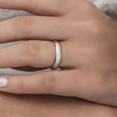 4 mm Bombeli Klasik Düz Rodyum Kaplama Tek Gümüş Alyans Yüzük thumbnail 7