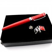 Ayyıldız ve Atatürk Temalı Metal Rozet ve İsme Kişiye Özel Roller Kalem Seti - 2