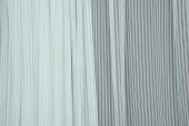 MAKARNA MODEL SİMLİ KIRIK BEYAZ RENK HAZIR DİKİLMİŞ PİLELİ TÜL PERDE 300*260 - 3