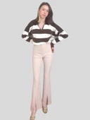 İspanyol Paça Krem Renk Yırtmaç Detaylı pantolon - 1