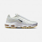 Nike Air Max Plus SE FW22 DQ8960-100 Erkek Spor Ayakkabı - 1