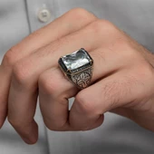 Beyaz Zirkon Taşlı Oyma Motifli 925 Gümüş Erkek Yüzük thumbnail 8