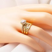 14 Ayar Altın Kaburgalı Tektaş Yüzük thumbnail 2