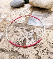 GOLD KAPLAMA PEMBE KUVARS TAŞI DETAY PEMBE-BEYAZ BONCUK KOLYE-KOL106 - 2