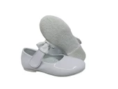 Zerhan 350 Kız Çocuk Beyaz Rugan Fiyonklu Cırtlı Babet thumbnail 6