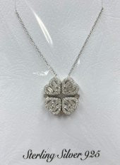 SilverPoint Baget Taşlı Kalp Figürlü Kolye thumbnail 1