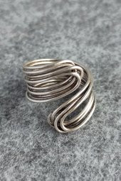 Kavisli Teller Şekilli Kadın Yüzük Gümüş Kaplama Ayarlanabilir El Yapımı Kadın Yüzük thumbnail 1