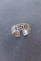 Truth (Gerçek) Yazılı Johnny Depp Yüzüğü Şekilli Unisex Yüzük Gümüş Kaplama Ayarlanabilir El Yapımı Gotik Yüzük - 2