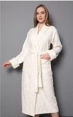 Krem Şal Yaka Eteği Jakarlı Bambu Pamuklu Bayan Bornozu thumbnail 3