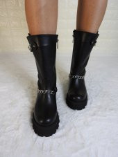 Kadın Zincir Detaylı Fermuarlı Siyah Kalın Taban Bot thumbnail 3