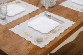 Finezza Linda Nakışlı Keten Efekt Kumaş Krem Sarı A.Servis 33,5x45 cm 4 Ad -1398 - 2