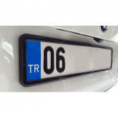 Siyah Çerçeveli Esnek Araç Takmatik Plakalık Oto Plakalık Plaka Altı Altlığı Plaka Tutucu Yeni Nesil Plakalık 1 Adet - 4