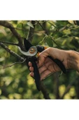 Fiskars P321 Solid Bypass Budama Makası - 2