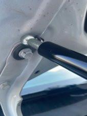 TAKA AMORTİSÖR hyundai kona kaput amortisörü thumbnail 2