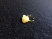 DOĞAL KAYA DAMLA KEHRİBAR TAŞLI OTANTİK GÜMÜŞ YÜZÜK 2,51 Gram - 2