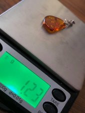 Doğal Kaya Damla Kehribar Kolye Ucu Gümüş Aparatlı 0,85-2 Gram (Model 3) - 6