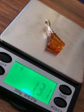 Doğal Kaya Damla Kehribar Kolye Ucu Gümüş Aparatlı 0,85-2 Gram (Model 3) - 12