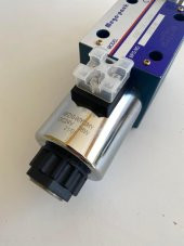 Mega-pack 4WE10E-24V Ekskavatör Selonoid Hidrolik Yön Kontrol Valfi - 3