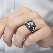 Zülfikar Desenli Kare Mistik Topaz Taşlı 925 Gümüş Erkek Yüzük thumbnail 5