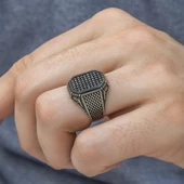 Lale Motifli Mikro Taşlı İşlemeli Gümüş Erkek Yüzük thumbnail 2