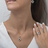 Zultanit Taşlı Baget Gümüş Bayan Takı Seti thumbnail 4