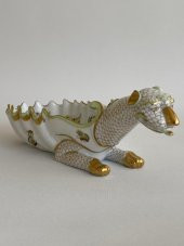 Herend 7760-0-00 Kraliçe Victoria Serisi El Boyama Ejderha Motifli Küllük thumbnail 8