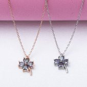 Topaz Taşlı Yonca Model 925 Ayar Gümüş Rose Rengi Kadın Kolye - 3