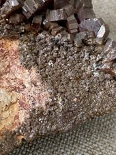 Andradit Kuvars Kristal Doğal Taş 160 Gram - 3