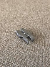 Pfaff IDT Sistemi İçin 1/4 İnç Geçmeli Kılavuz Ayağı 820924096 thumbnail 2