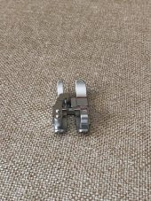 Pfaff IDT Sistemi İçin 1/4 İnç Geçmeli Hendek Ayağı 820925096 - 5