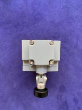 Azbil Yamatake 1LX7001-P Limit Anahtarı thumbnail 5