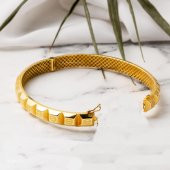 14 Ayar Altın Vida Detaylı Kelepçe Bilezik thumbnail 3