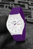 Q&Q A212J007Y Su Geçirmez Silikon Kordonlu Çift Takvimli Kol Saati - 1