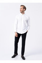 Klasik Yaka Armürlü Beyaz Erkek Gömlek Gm2024700325 thumbnail 2