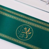 Allah-Muhammed İnce Uzun Yeşil 2li Masa Bayrağı Saten Kumaş Dijital Baskı 8,5x25 cm - 2