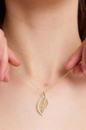 Yaprak Model Gold Renk Gümüş Kadın Kolye - 9