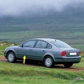 VW Passat B5 1997-2000 Sol Ön Kapı Çıtası Siyah Plastik 3B0853515 - 1