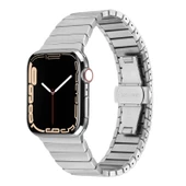 Apple Watch 7 41mm Kordon KRD-79 Metal Kordon thumbnail 3