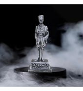 Atatürk Masaüstü İmzalı Biblo Gümüş HK2462 - 1