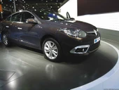 OMSA Renault Fluence Krom Sis Farı Çerçevesi 2 Parça 2012-2015 Arası - 3