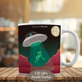 Ufo Uçan Daireye Işınlanan Komik Uzaylı Kupa Bardak Hediyelik-699 - 1