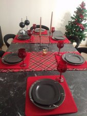 Ayşemce yılbaşı Amerikan servis takım 6 kırmızı kare supla,2 adet ekose desenli runner - 2